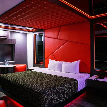 Hotel Passion Secrets Villas And Suites Toluca Exterior foto