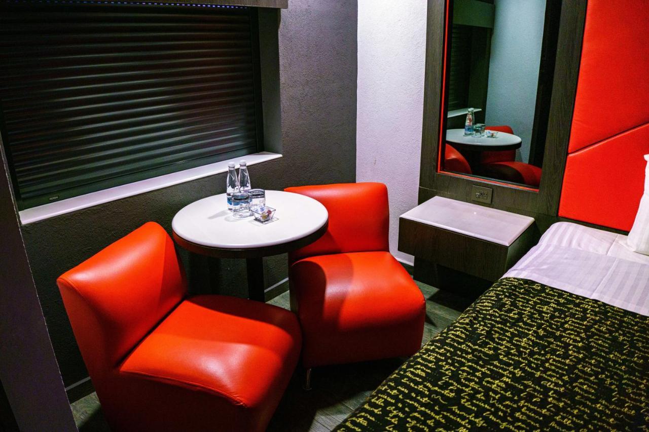 Hotel Passion Secrets Villas And Suites Toluca Exterior foto